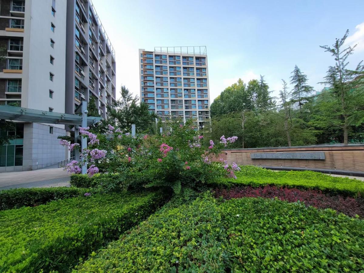 Beijing Yasmine Seasons Park Apartment Hotel Экстерьер фото