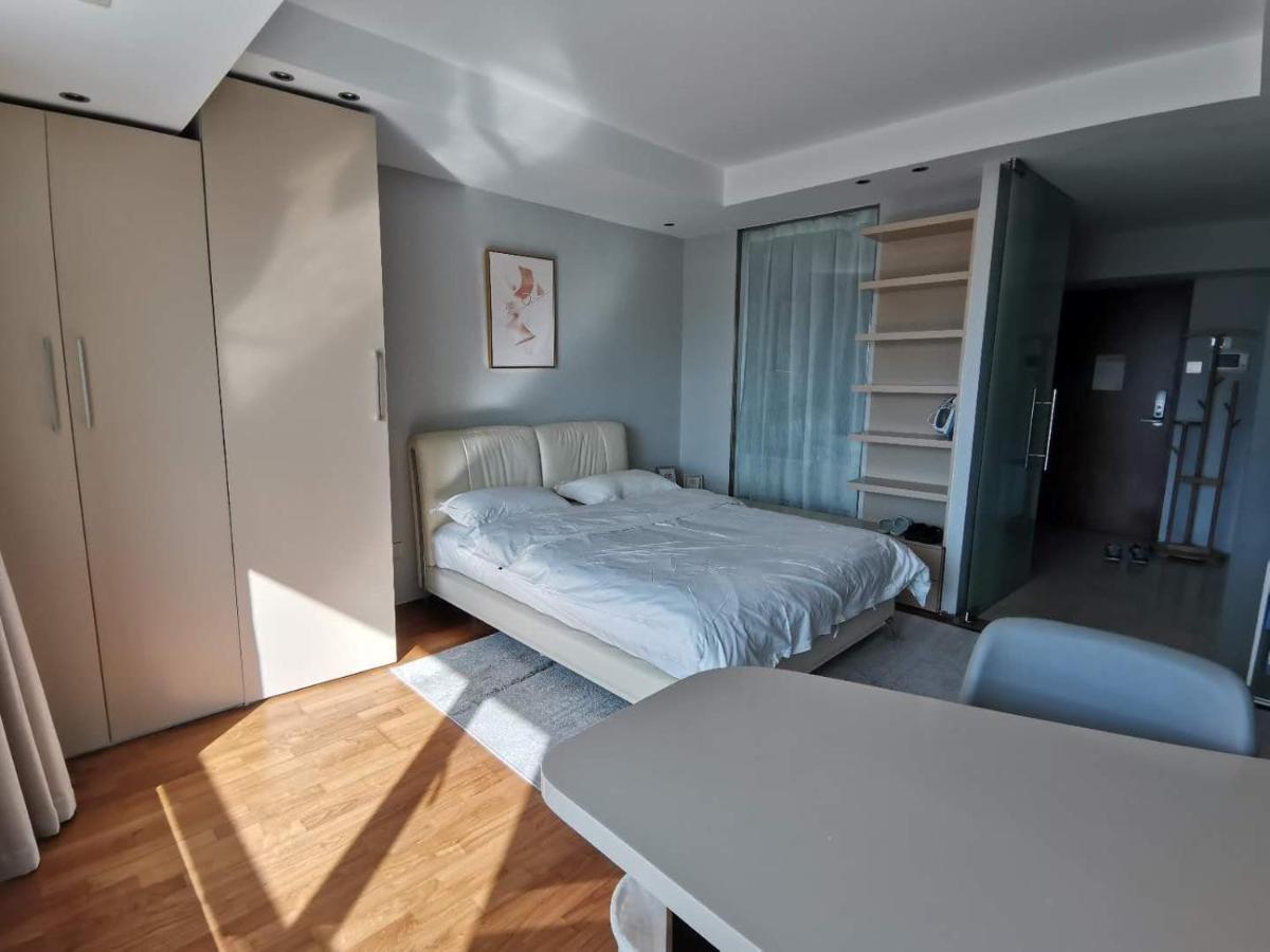 Beijing Yasmine Seasons Park Apartment Hotel Экстерьер фото